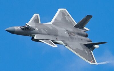 パキスタンが使用する戦闘機や兵器からデータを収集