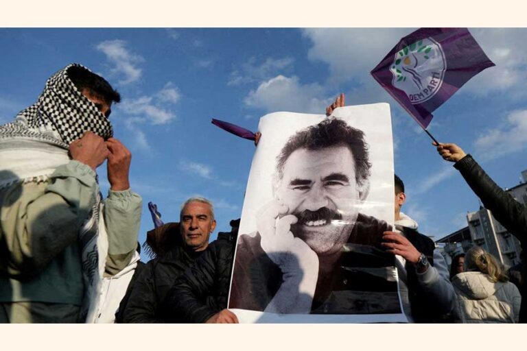 クルド人PKKが解散、トルコでの40年にわたる反乱に終止符