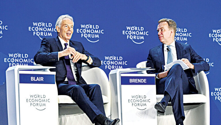 地政学的混乱の高まりで世界経済成長が危機に：WEF