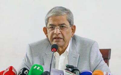 ファクルル氏は、ムラドナガルで顧問が私利私欲のために権力を乱用していると主張