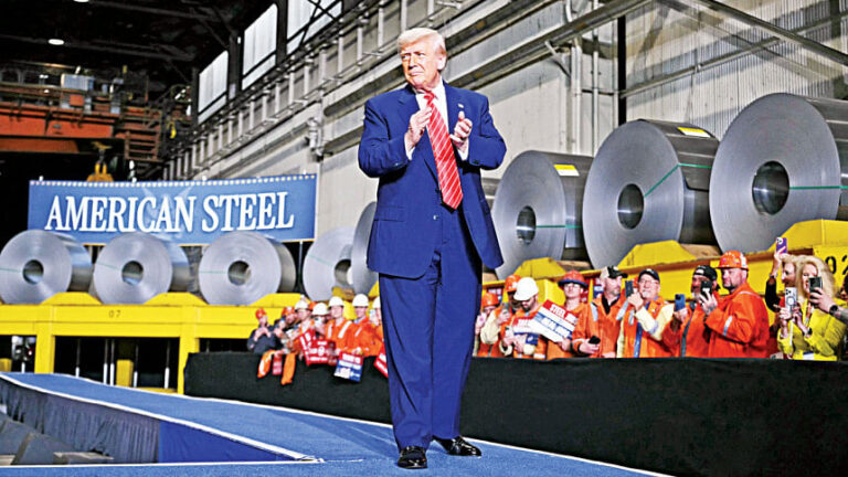 トランプ大統領は鉄鋼とアルミニウムの関税を50％に倍増させると述べた