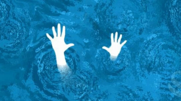 ディナジプールの池で2人の子供が溺死
