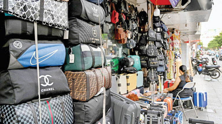 ベトナム製：米国の関税が迫る中、ハノイが偽造品を取り締まる