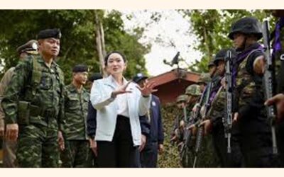 窮地に立たされたタイ首相、連立政権の反乱回避のため辞任要求に直面