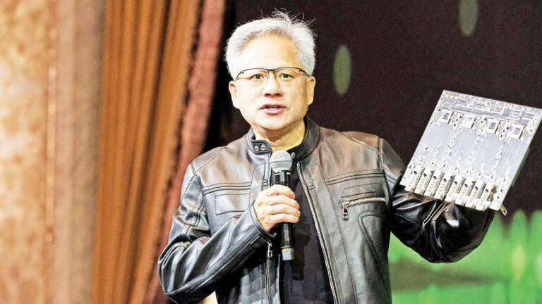革ジャケットを着たAIの先見者、ジェンセン・フアン
