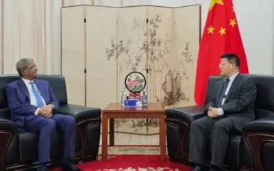 中国特使、ファクルル率いるBNP代表団と会談