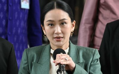 タイの裁判所が首相の職務停止を命じる