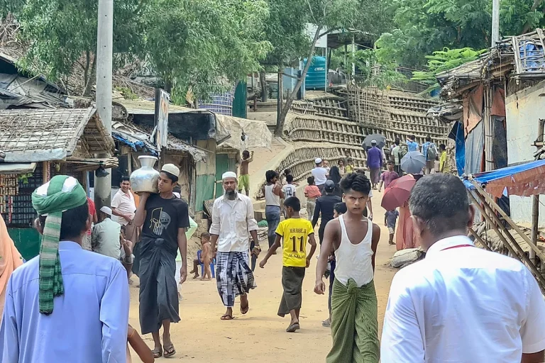 ロヒンギャ危機に関する3日間の国際対話がコックスバザールで始まる