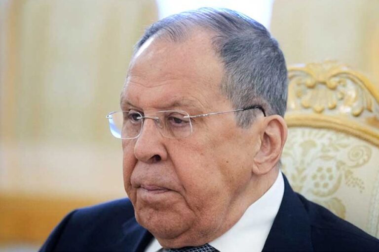 ロシアは自国の関与なしのウクライナ安全保障協議を否定