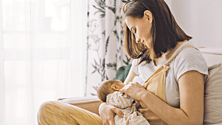 自然を第一に考えた栄養 より健康な未来のために母乳育児を優先する