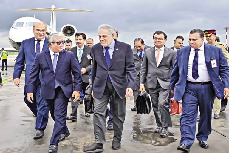 パキスタン外相がBNP、ジャマート、NCPの指導者と会談
