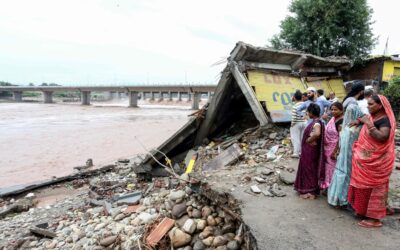 インド・ジャンムーで洪水と土砂崩れ、少なくとも30人が死亡