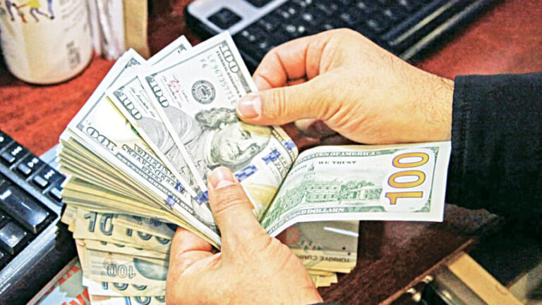 ドルは堅調だが、FRBの独立性に関する懸念は残る