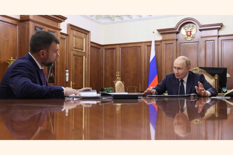 ロシアは「重要な」会談を期待