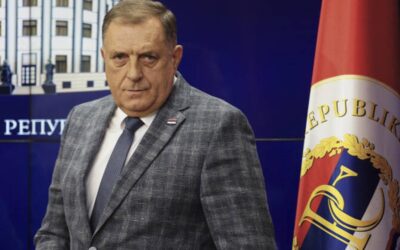 ボスニアのセルビア人指導者ドディク氏、政治的禁止令に抵抗すると誓う