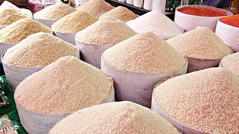 生産不足の中、米の輸入は7年ぶりの高水準に達した