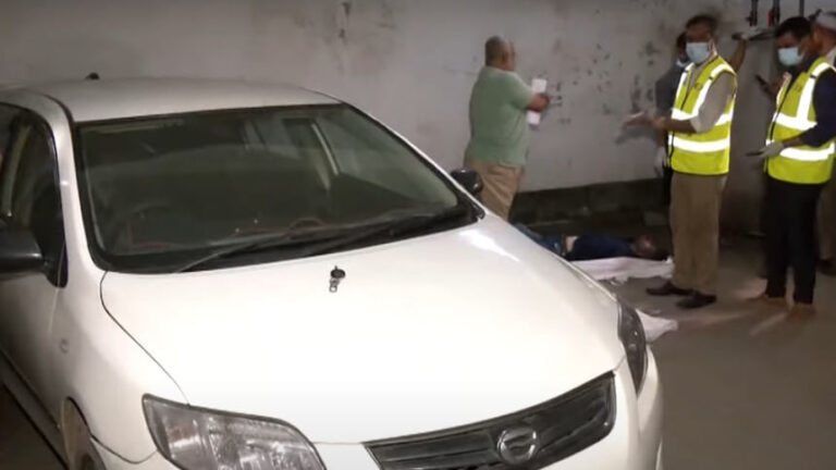 「車の中で寝ます」