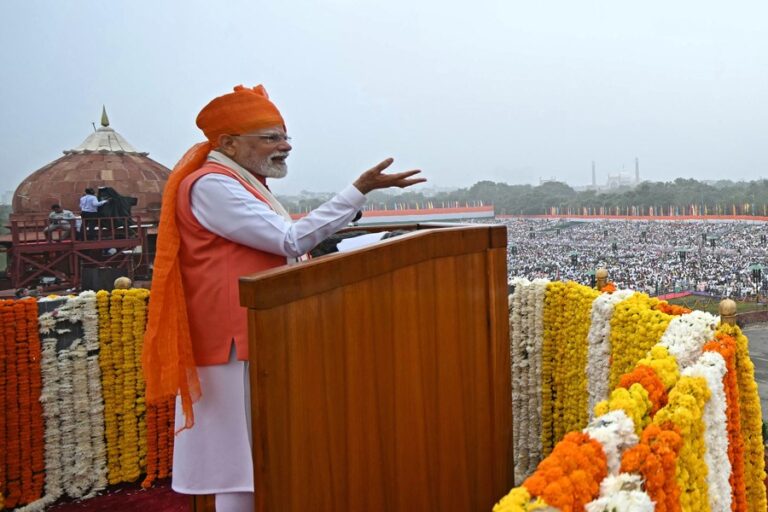 モディ首相、パキスタンの今後の攻撃を処罰すると誓う