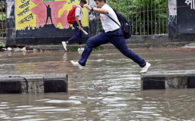 ダッカの雨に対する愛憎関係