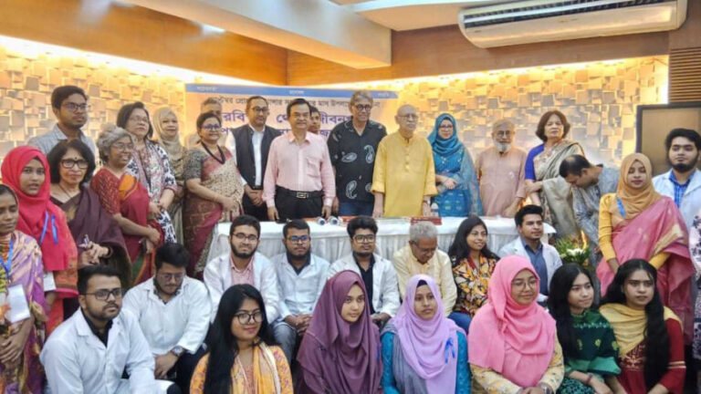 専門家らは、前立腺がんの罹患率上昇に対処するための国家ガイドラインの制定を呼びかけている。