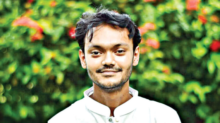 ラトゥル氏、改革と差別の終焉を約束