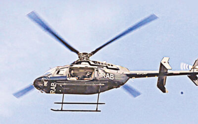 「ラブのヘリコプターが上空から攻撃するだろう」