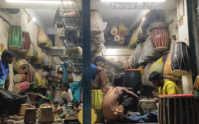 ダックとドール職人が伝統の継承に奮闘