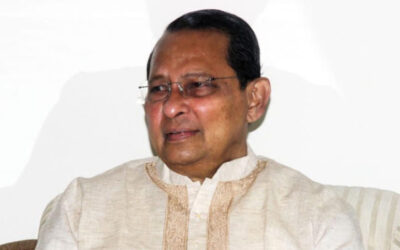 7月の残虐行為：イヌ氏、人道に対する罪で起訴