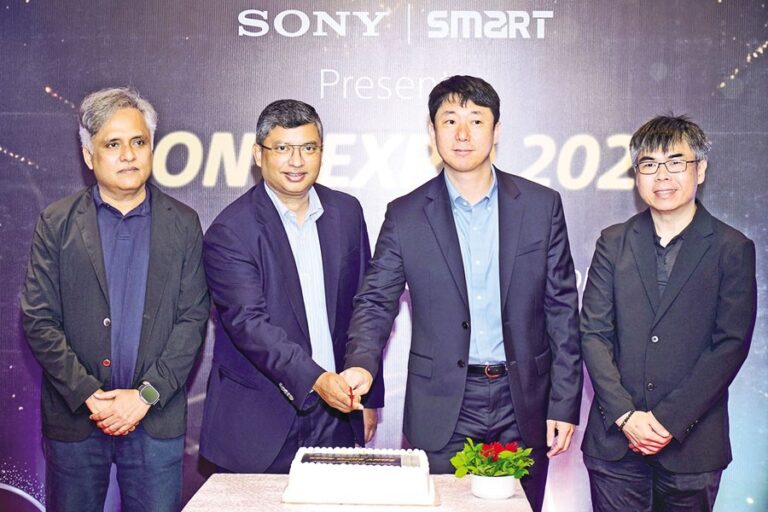 ソニー製品展示会が市内で開幕