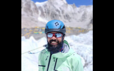 ババール氏、酸素ボンベなしでマナスル山頂（標高8,000メートル）登頂