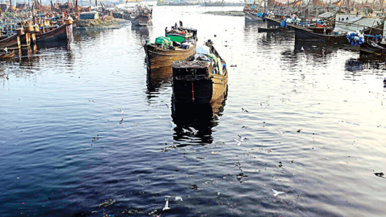 （死にゆく）川の国