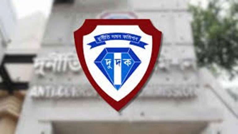 元大臣ら7人が恐喝で提訴される