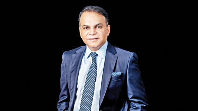 金と新通貨による準備金の強化