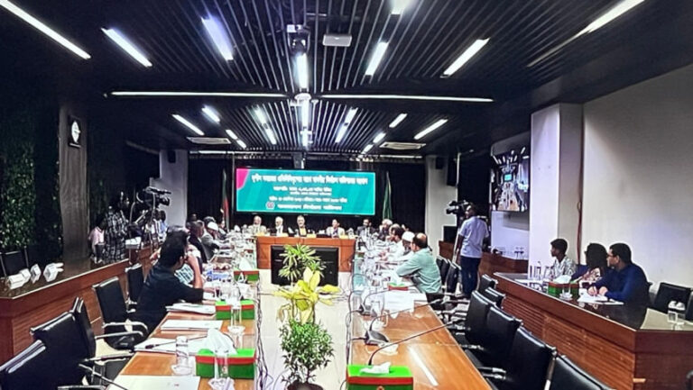 「選挙法の厳格な施行が必要だ」