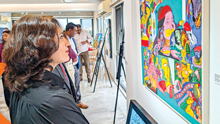 若者の芸術がダッカに「変革」をもたらす