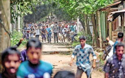 地元住民と学生が衝突し、CUは戦場と化す