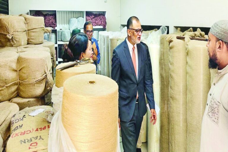 政府はジュート製品の世界市場へのアクセス拡大に取り組んでいる