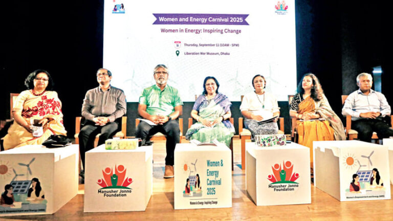 女性の代表は依然として少ない