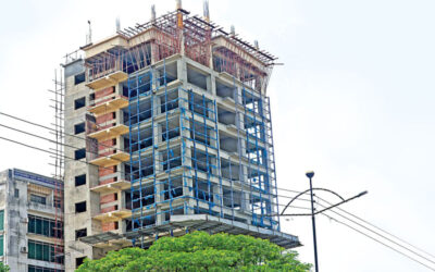 不動産販売の低迷。高金利と不確実性が原因