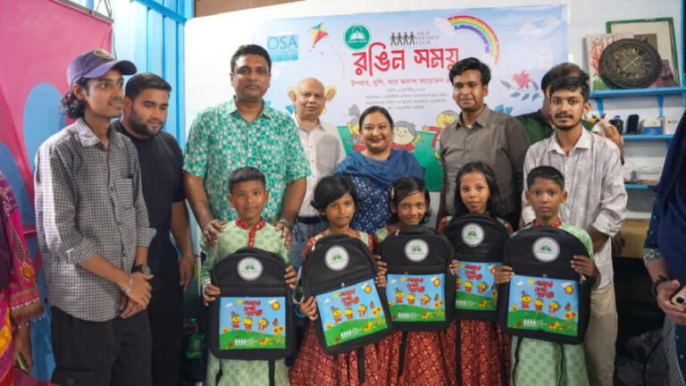 AIUB社会福祉クラブ・ショモイが、カトペンシル・パトシャラの恵まれない子供たちのために「ロンギン・ショモイ2025」を開催