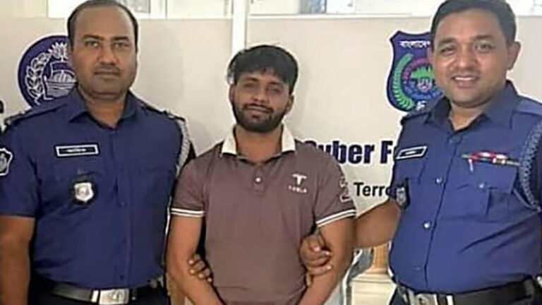 死刑囚がダッカで拘留される