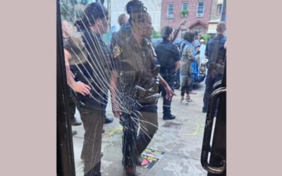 ニューヨーク領事館での暴力的な妨害行為で逮捕者が出た