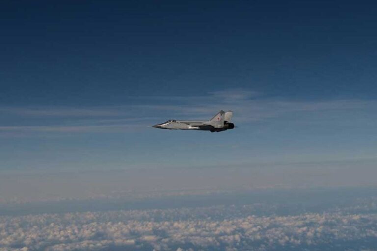 ロシアの戦闘機がNATOの最新テストでエストニアの領空に侵入
