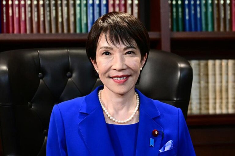 日本の首相、戦争祈念碑の参拝回避を希望
