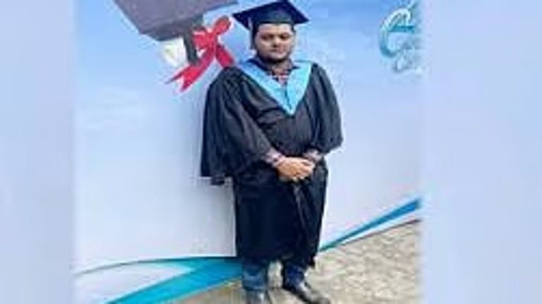 チッタゴンでAIUBの学生が静脈を切断された状態で死亡しているのが発見される