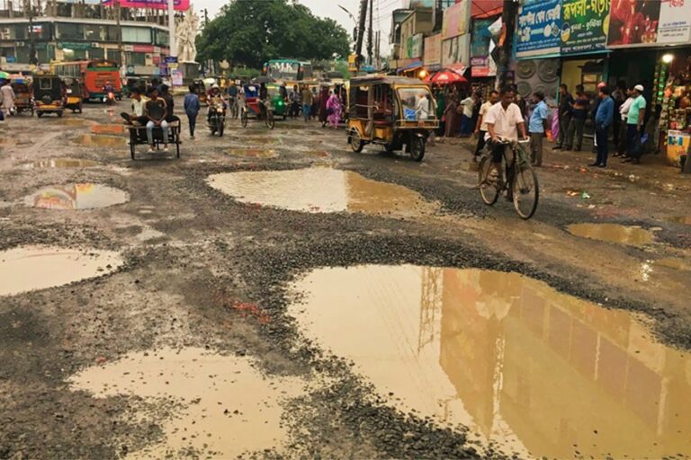 ジャショアの4つの高速道路が旅行者にとって悪夢に変わる