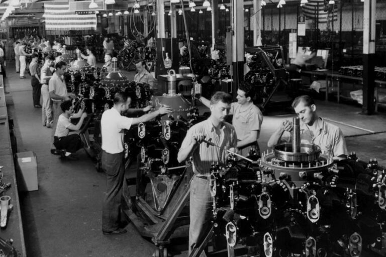 「アメリカを再び生産国に」