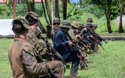 米軍がパナマのジャングルで訓練