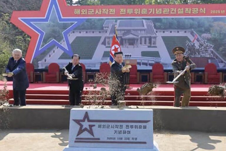 北朝鮮、ウクライナ戦争で戦死した兵士の慰霊碑を建設