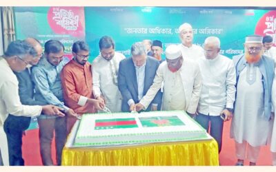 カスル氏は選挙を通じて民主主義を回復するために団結を呼び掛けた